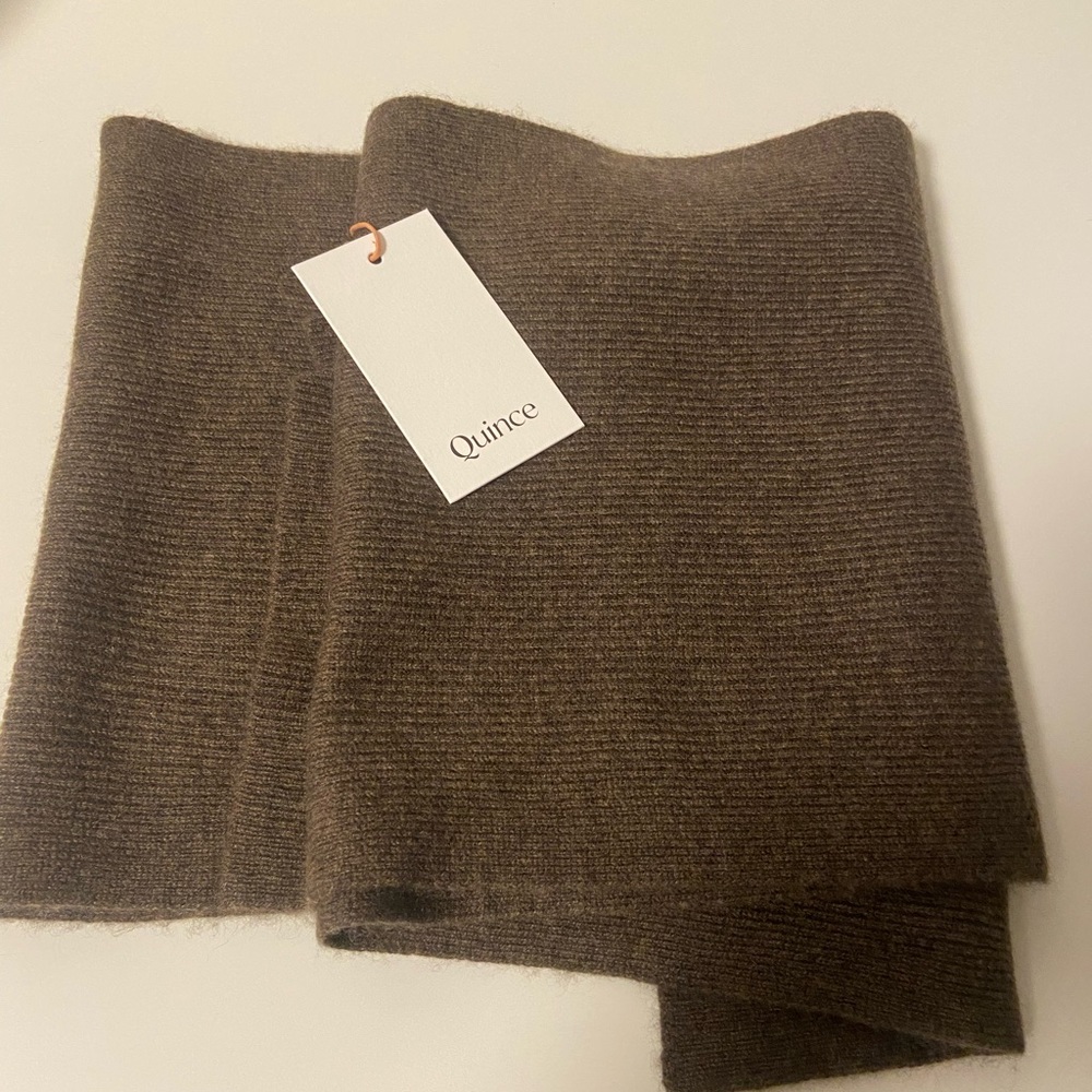 Cashmere Scarf Quince